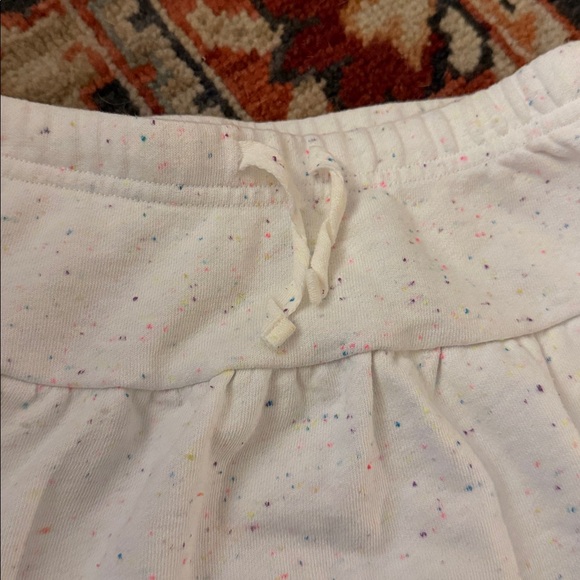 Size six kids skirt - Picture 3 of 3